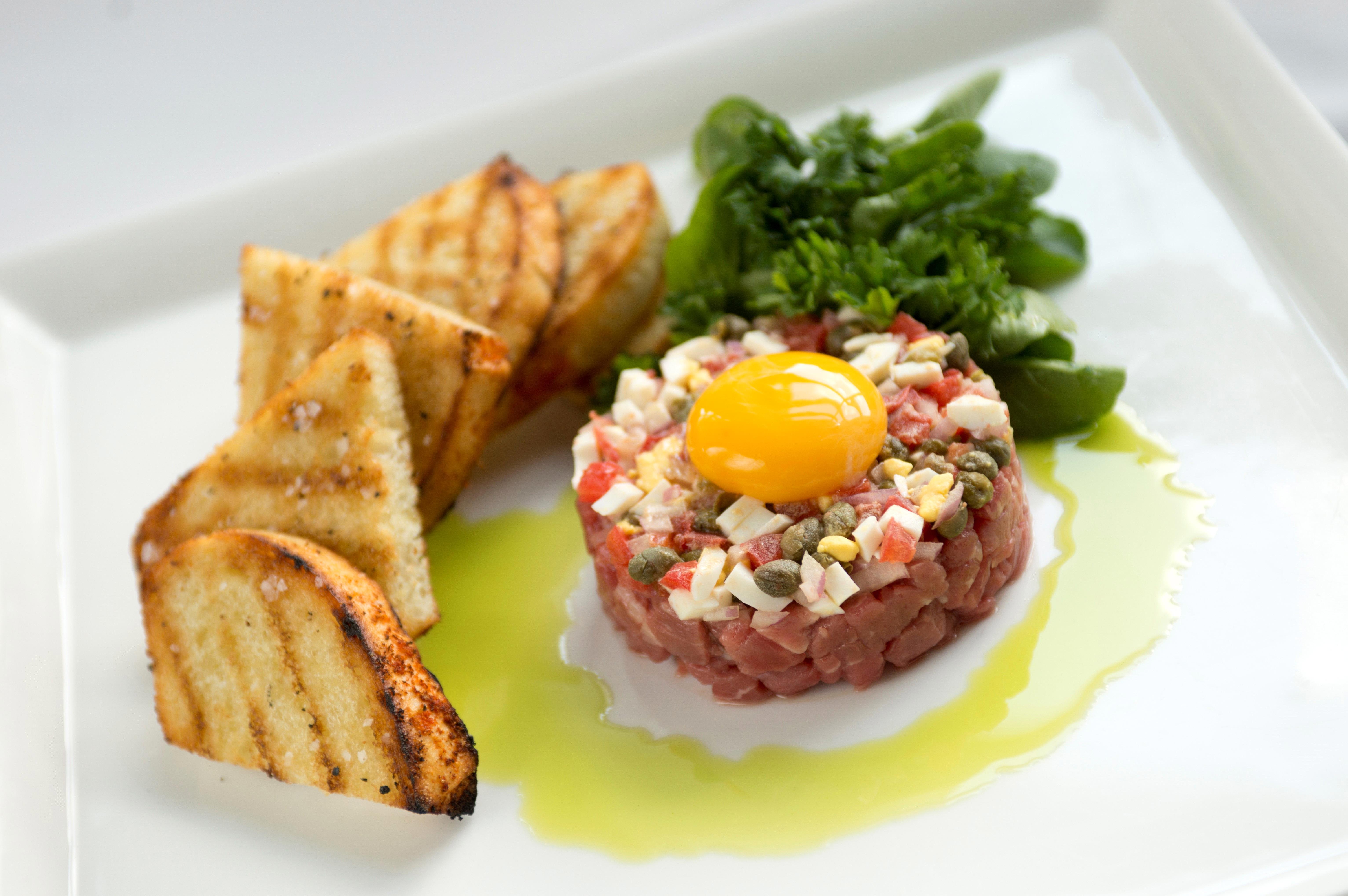 STEAK TARTARE